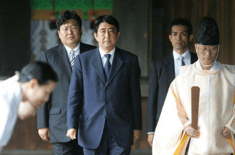 日本首相石破茂不参加靖国神社大祭，历史政治与国际解读的视角