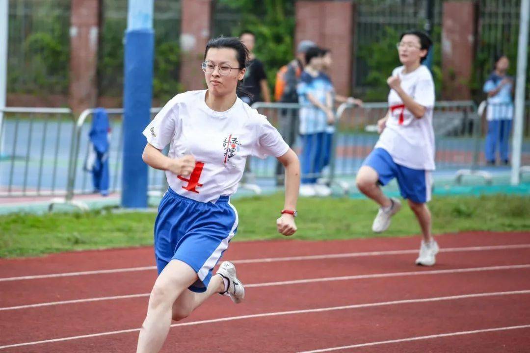 新奥天天正版资料大全_律师评男孩篮球场飞踹女孩后背,高速响应计划实施_2DM90.23.33