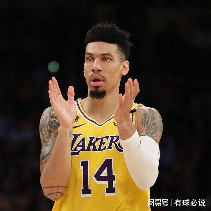 NBA神射手丹尼格林宣布退役，科技新纪元浪潮再起