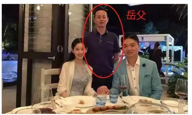 刘强东章泽天报警事件真相揭秘，小红书热议背后的故事