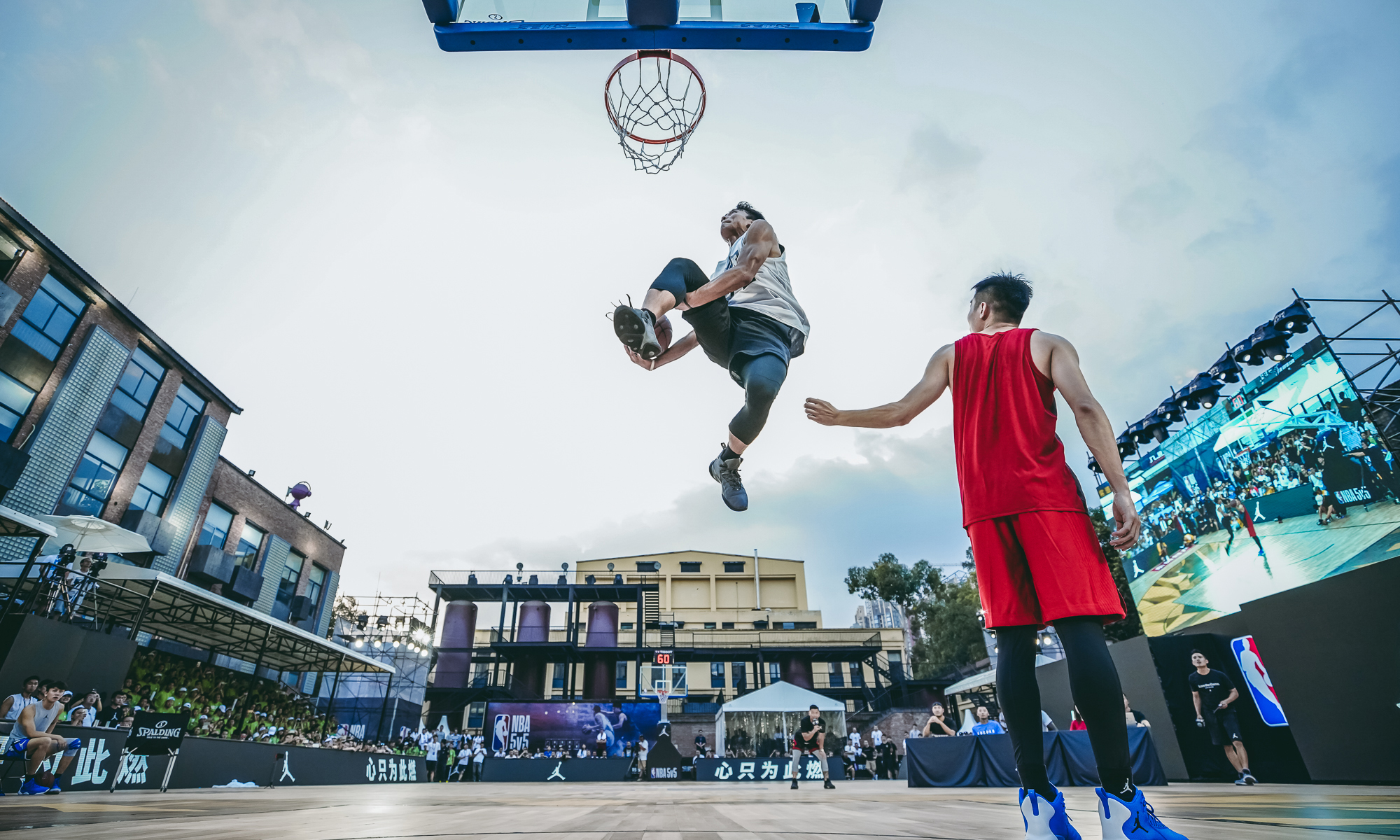 NBA在线直播，小巷里的篮球盛宴激情开启