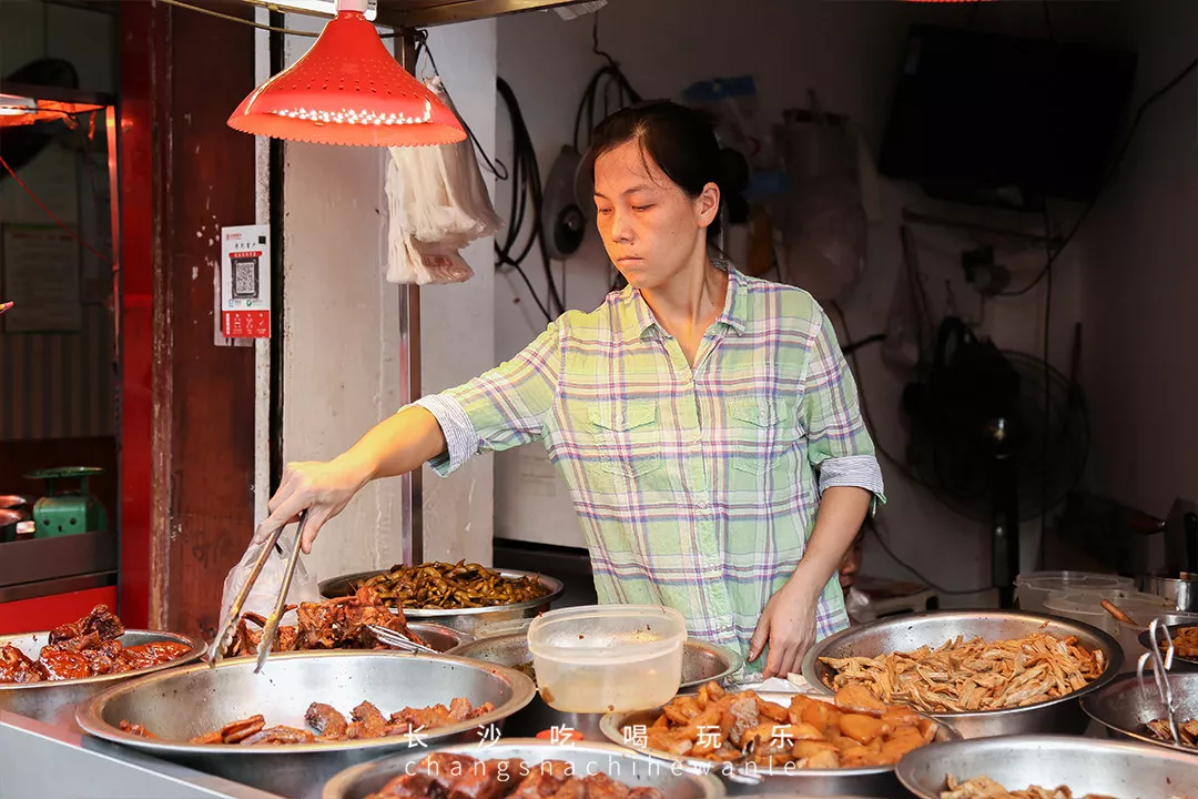 湖南经视直播揭秘，小巷深处的独特风味美食宝藏