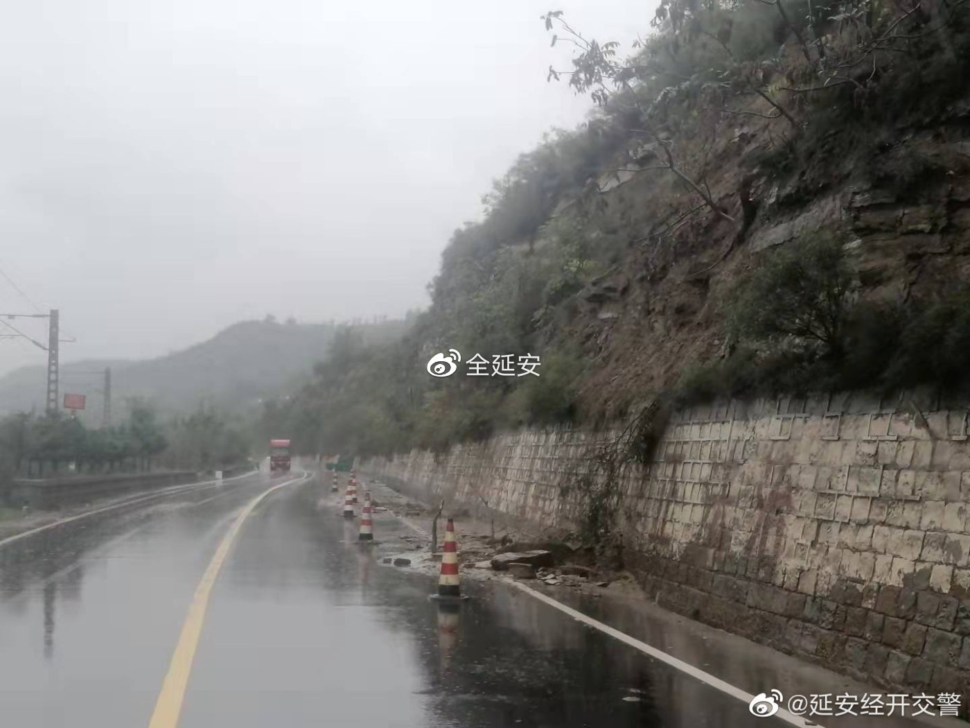 陕西延安暴雨预警下的自然美景探索之旅